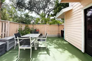 2024 Winners Cir, North Lauderdale, FL 33068 - Photo 7