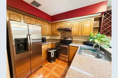 2024  Winners Cir, Unit #2024, North Lauderdale, FL 33068 - Photo 13