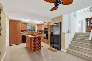 2542 Marathon Ln, Fort Lauderdale, FL 33312 - Photo 13