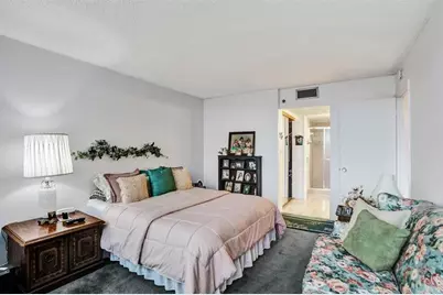 1100  Saint Charles Pl, Unit #612, Pembroke Pines, FL 33026 - Photo 35