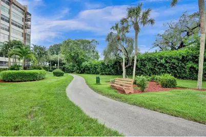 1100  Saint Charles Pl, Unit #612, Pembroke Pines, FL 33026 - Photo 67