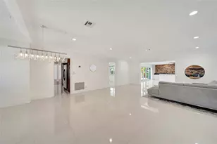 2524 NE 26th Terrace, Fort Lauderdale, FL 33305 - Photo 11