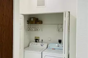 3202 NW 31st Terrace, Oakland Park, FL 33309 - Photo 7