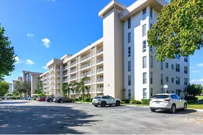 2651 S Course Dr, Unit #210, Pompano Beach, FL 33069 - Photo 11