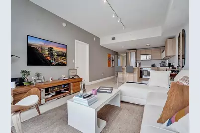 16385  Biscayne Blvd, Unit #1518, North Miami Beach, FL 33160 - Photo 9