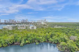 16385 Biscayne Blvd, North Miami Beach, FL 33160 - Photo 29