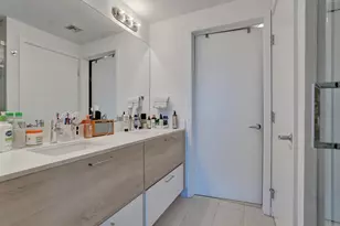 16385 Biscayne Blvd, North Miami Beach, FL 33160 - Photo 33
