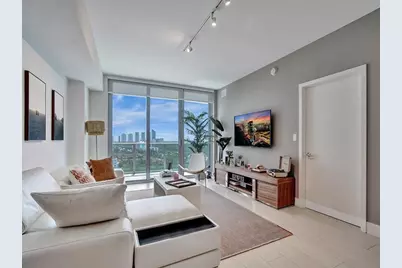 16385  Biscayne Blvd, Unit #1518, North Miami Beach, FL 33160 - Photo 7