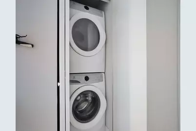 16385  Biscayne Blvd, Unit #1518, North Miami Beach, FL 33160 - Photo 19