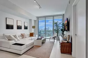 16385 Biscayne Blvd, North Miami Beach, FL 33160 - Photo 5