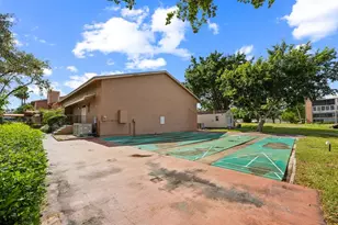 7210 Lake Cir Dr, Margate, FL 33063 - Photo 31