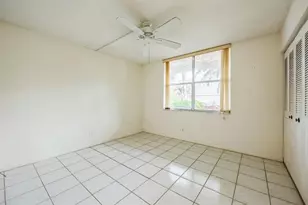 7210 Lake Cir Dr, Margate, FL 33063 - Photo 27