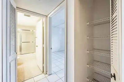 7210  Lake Circle Dr, Unit #106, Margate, FL 33063 - Photo 17