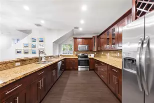 834 SW 16th St, Fort Lauderdale, FL 33315 - Photo 11