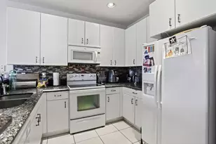 3426 NW 14th Ct, Fort Lauderdale, FL 33311 - Photo 5