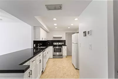 6300 NW 2nd Ave, Unit #405, Boca Raton, FL 33487 - Photo 13