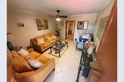 2377 NW 84th St, Miami, FL 33147 - Photo 3