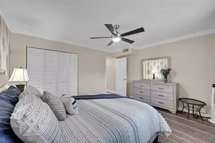 3203 Portofino Point, Coconut Creek, FL 33066 - Photo 27