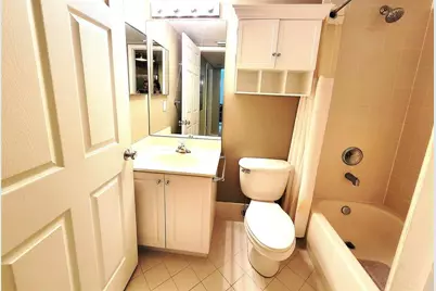 619 E Sheridan St, Unit #203, Dania Beach, FL 33004 - Photo 7