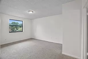 1013 SW 112th Ter, Pembroke Pines, FL 33025 - Photo 25