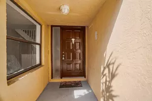 1013 SW 112th Ter, Pembroke Pines, FL 33025 - Photo 3