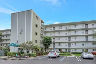 2230 N Cypress Bend Dr, Pompano Beach, FL 33069 - Photo 23