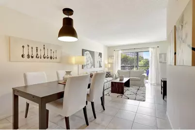 2230 N Cypress Bend Dr, Unit #306, Pompano Beach, FL 33069 - Photo 9