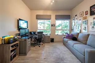 16102 Emerald Estates Dr Unit, Weston, FL 33331 - Photo 11