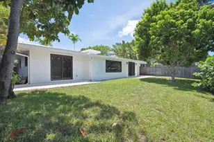 1789 NE 35th St, Oakland Park, FL 33334 - Photo 21