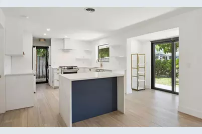 1789 NE 35th St, Oakland Park, FL 33334 - Photo 7