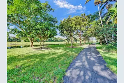 2200 S Cypress Bend Dr, Unit #601, Pompano Beach, FL 33069 - Photo 21