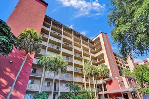 2200 S Cypress Bend Dr, Pompano Beach, FL 33069 - Photo 19