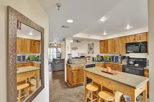 2200 S Cypress Bend Dr, Pompano Beach, FL 33069 - Photo 39