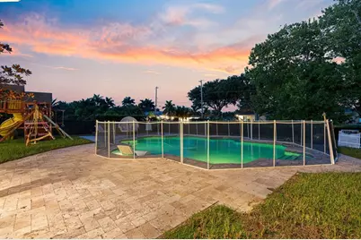 17000 SW 63 Manor, Southwest Ranches, FL 33331 - Photo 9