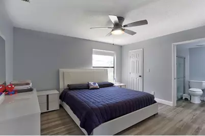 6052  Lace Wood Circle, Lake Worth, FL 33462 - Photo 13