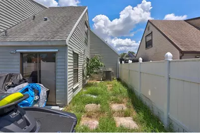 6052  Lace Wood Circle, Lake Worth, FL 33462 - Photo 19