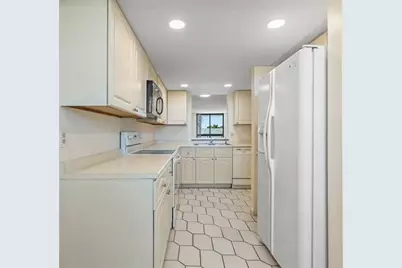 2707 NE 14th St Causeway, Unit #305, Pompano Beach, FL 33062 - Photo 7