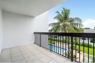 2707 NE 14th St Causeway, Unit #305, Pompano Beach, FL 33062 - Photo 17
