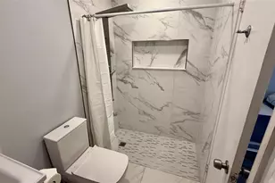 8231 SW 9th St, North Lauderdale, FL 33068 - Photo 15