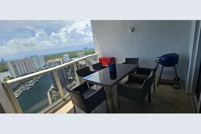 15901  Collins Ave, Unit #2104, Sunny Isles Beach, FL 33160 - Photo 9