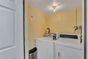 324 Indiana St, Hollywood, FL 33019 - Photo 15