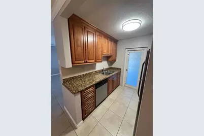 2020 NE 56th St, Unit #208, Fort Lauderdale, FL 33308 - Photo 3