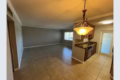 2020 NE 56th St, Unit #208, Fort Lauderdale, FL 33308 - Photo 7