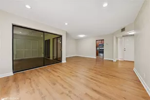 3901 Cocoplum Cir, Coconut Creek, FL 33063 - Photo 7