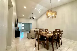 3264 Carambola Cir Unit, Coconut Creek, FL 33066 - Photo 7