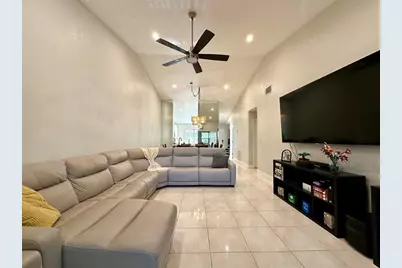 3264  Carambola Cir, Unit #3264, Coconut Creek, FL 33066 - Photo 11