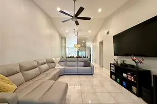 3264 Carambola Cir Unit, Coconut Creek, FL 33066 - Photo 11