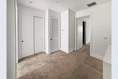 1044  NE 18th Ave, Unit #203, Fort Lauderdale, FL 33309 - Photo 11