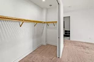 1044 NE 18th Ave, Fort Lauderdale, FL 33309 - Photo 19