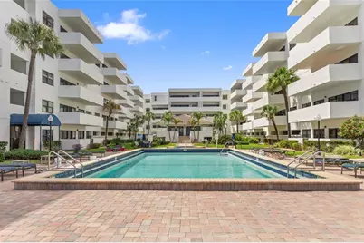 330 SE 20 Ave, Unit #517, Deerfield Beach, FL 33441 - Photo 25